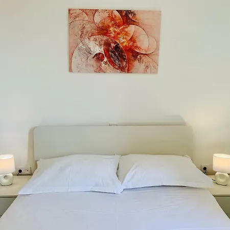 Appartement La 2 *