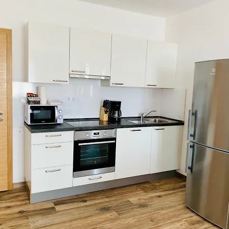 Appartement La 2 *