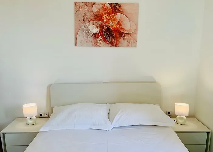 Apartment La 2 *